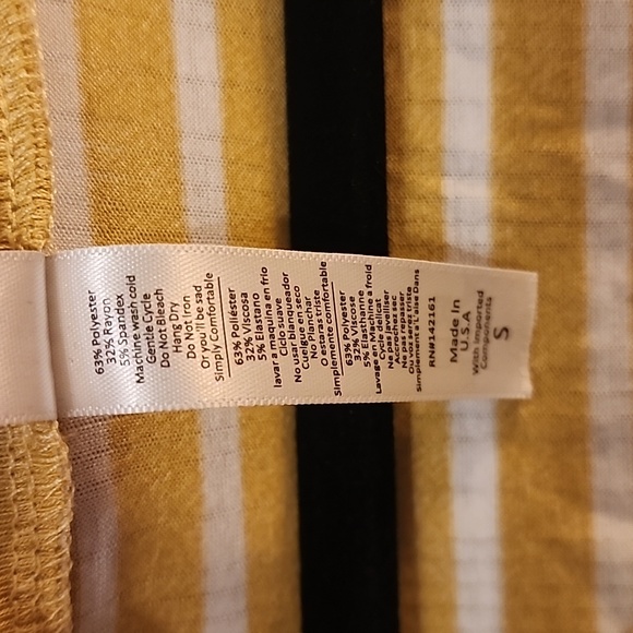 LuLaRoe Christy T S - Picture 2 of 2